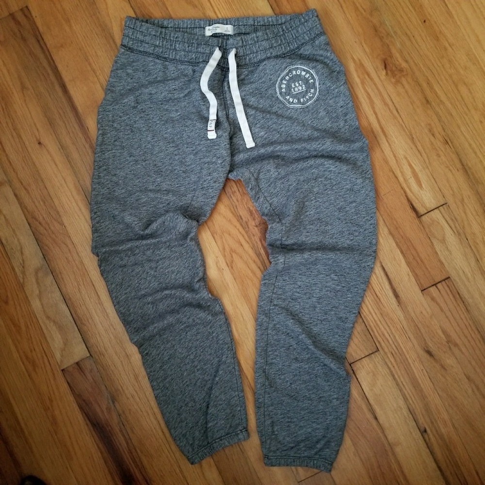 Abercrombie & Fitch gray sweat pants
